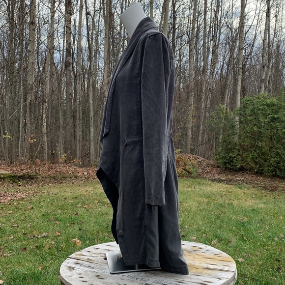 Max Jeans ⎮ Waterfall open front blazer - Picture 2 of 9